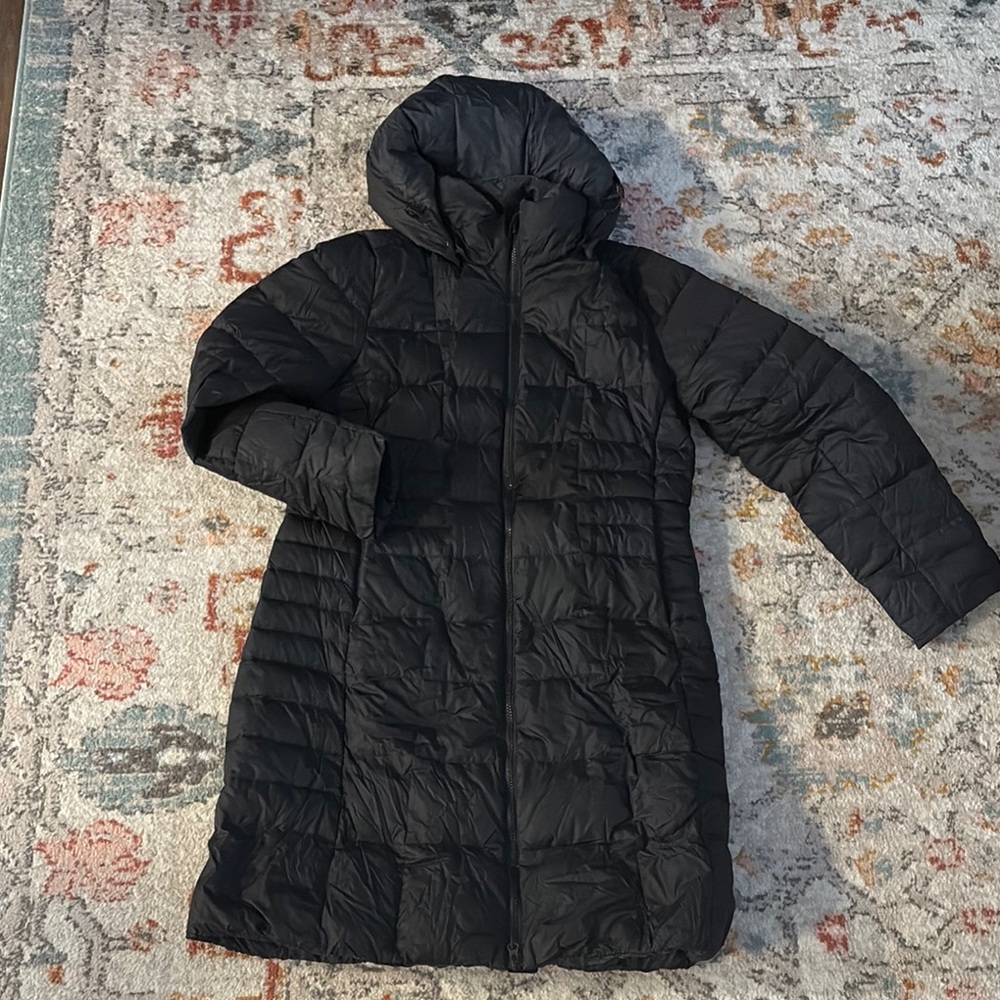 Black Puffer Jacket with Hood Long Length and Quilted Design